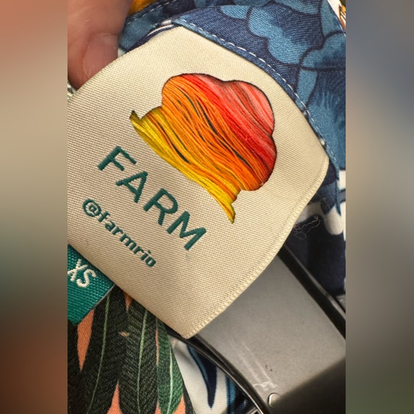 FARM RIO Tropical Mixed Scarves Button Up Shirt XS - Picture 2 of 10